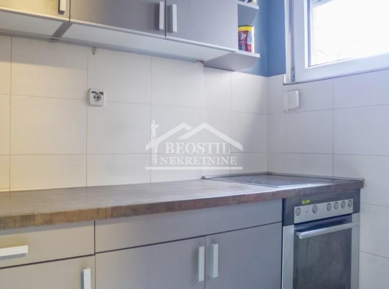 Stan Izdavanje Beograd Karaburma 51 m2