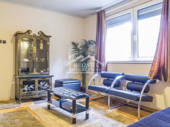 Stan Izdavanje Beograd Karaburma 51 m2