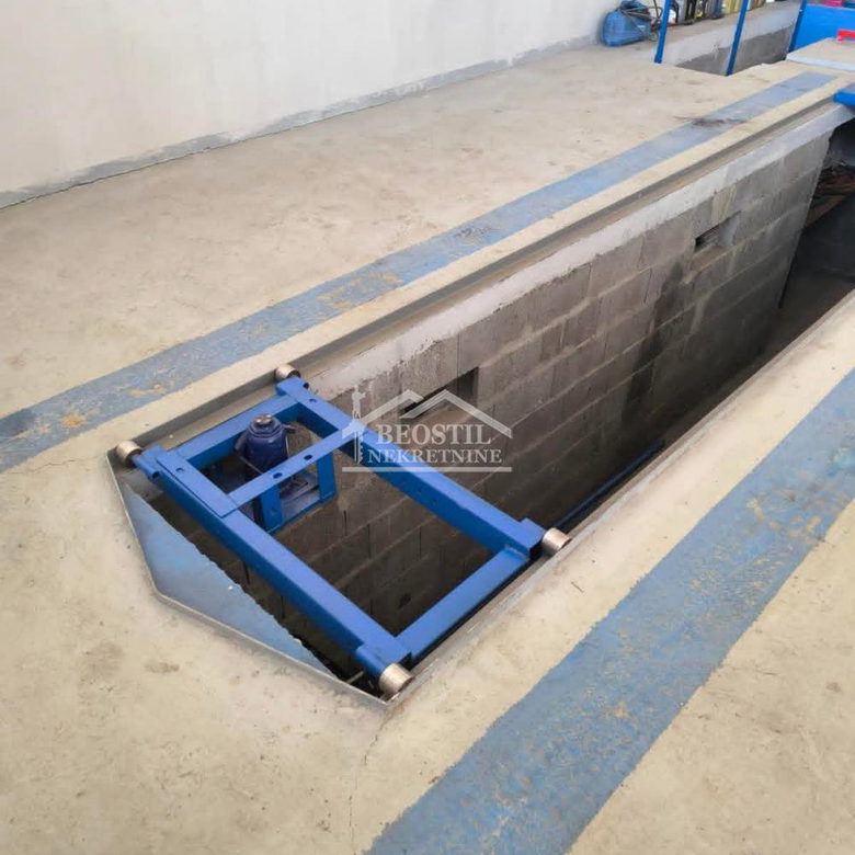 Lokal Izdavanje Beograd Ledine 120 m2