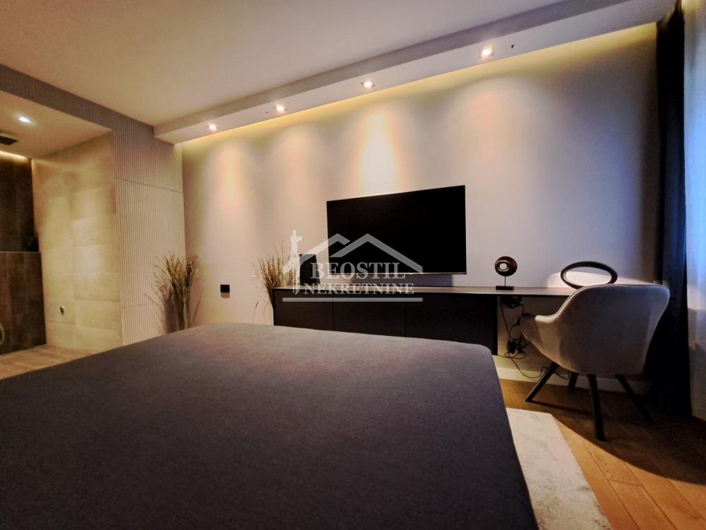 Dvosoban stan na prodaju, Blok 38, Beograd, 61m², 269.000 €