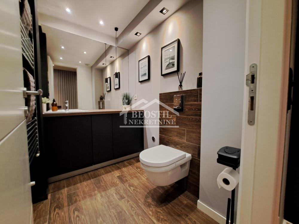Dvosoban stan na prodaju, Blok 38, Beograd, 61m², 269.000 €