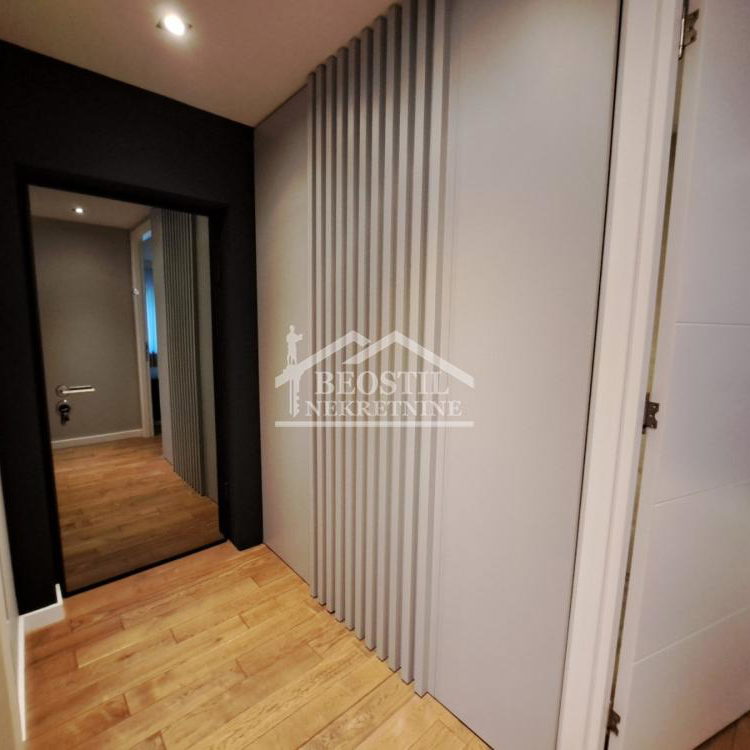 Dvosoban stan na prodaju, Blok 38, Beograd, 61m², 269.000 €