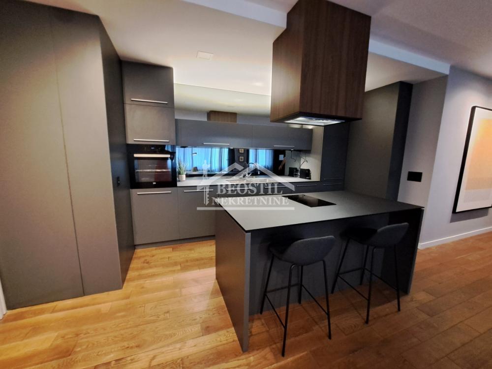 Stan Prodaja Beograd Blok 38 61 m2
