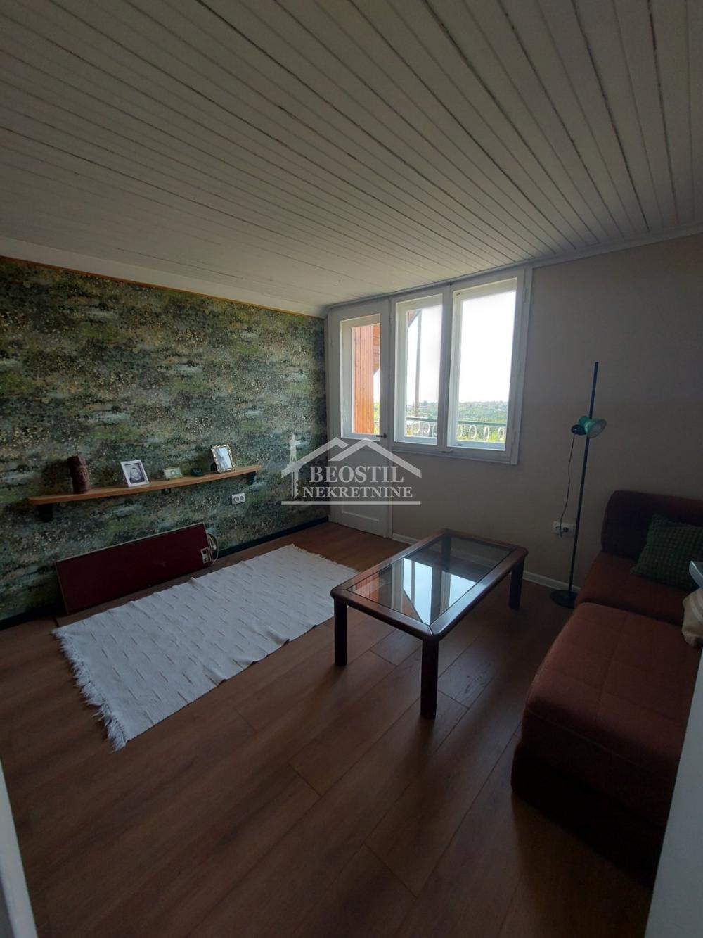 Kuća na prodaju, Lipovica, Beograd, 165m², 150.000 €