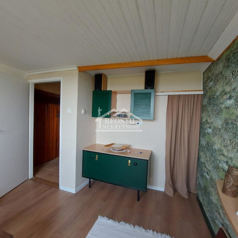 Kuća na prodaju, Lipovica, Beograd, 165m², 150.000 €