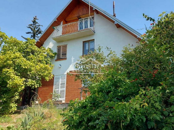 Kuća Prodaja Beograd Lipovica 165 m2