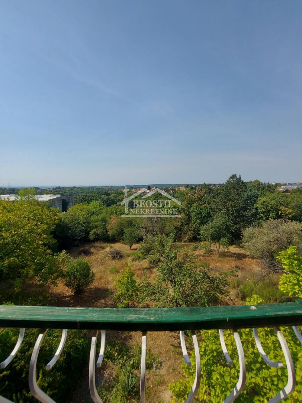 Kuća Prodaja Beograd Lipovica 165 m2
