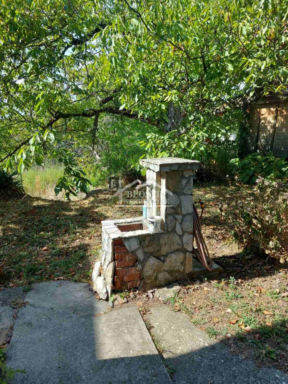 Kuća Prodaja Beograd Lipovica 165 m2