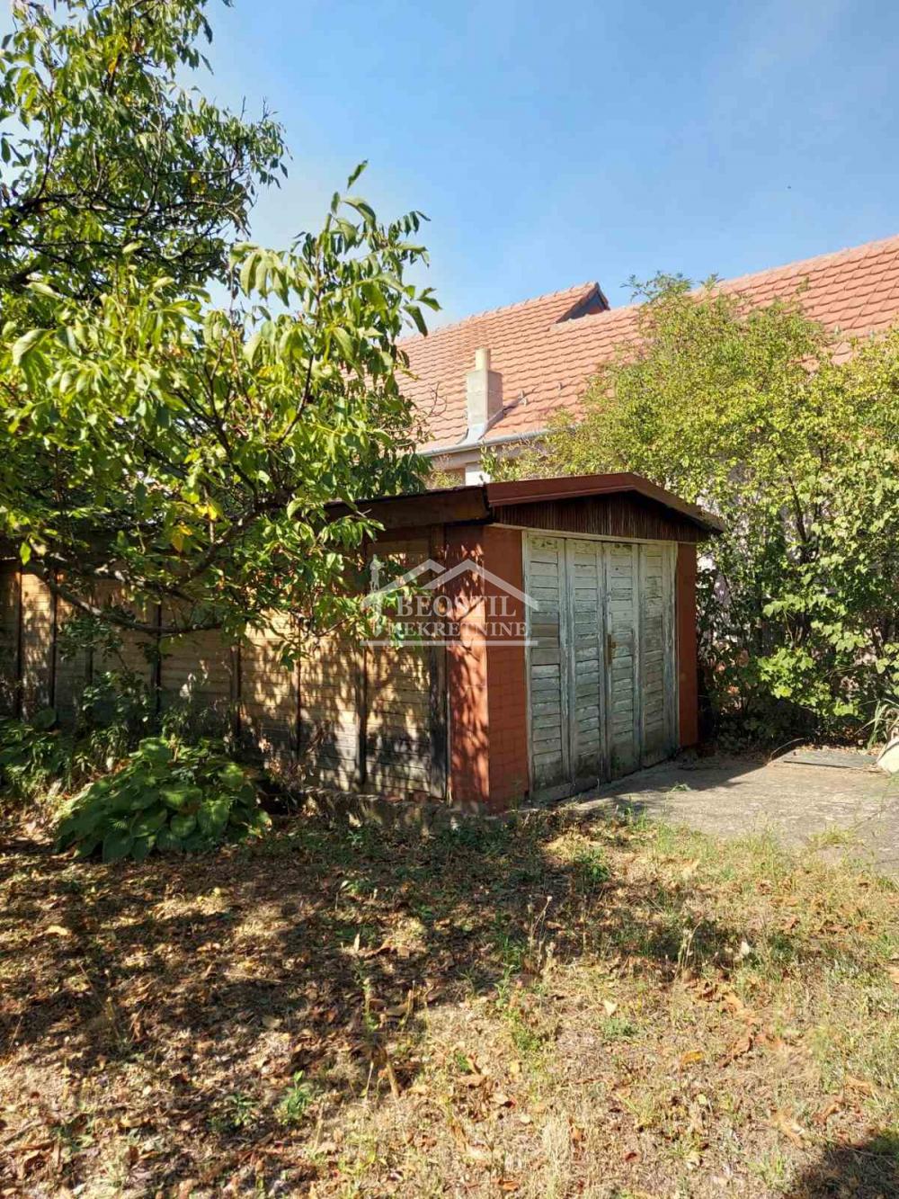 Kuća Prodaja Beograd Lipovica 165 m2