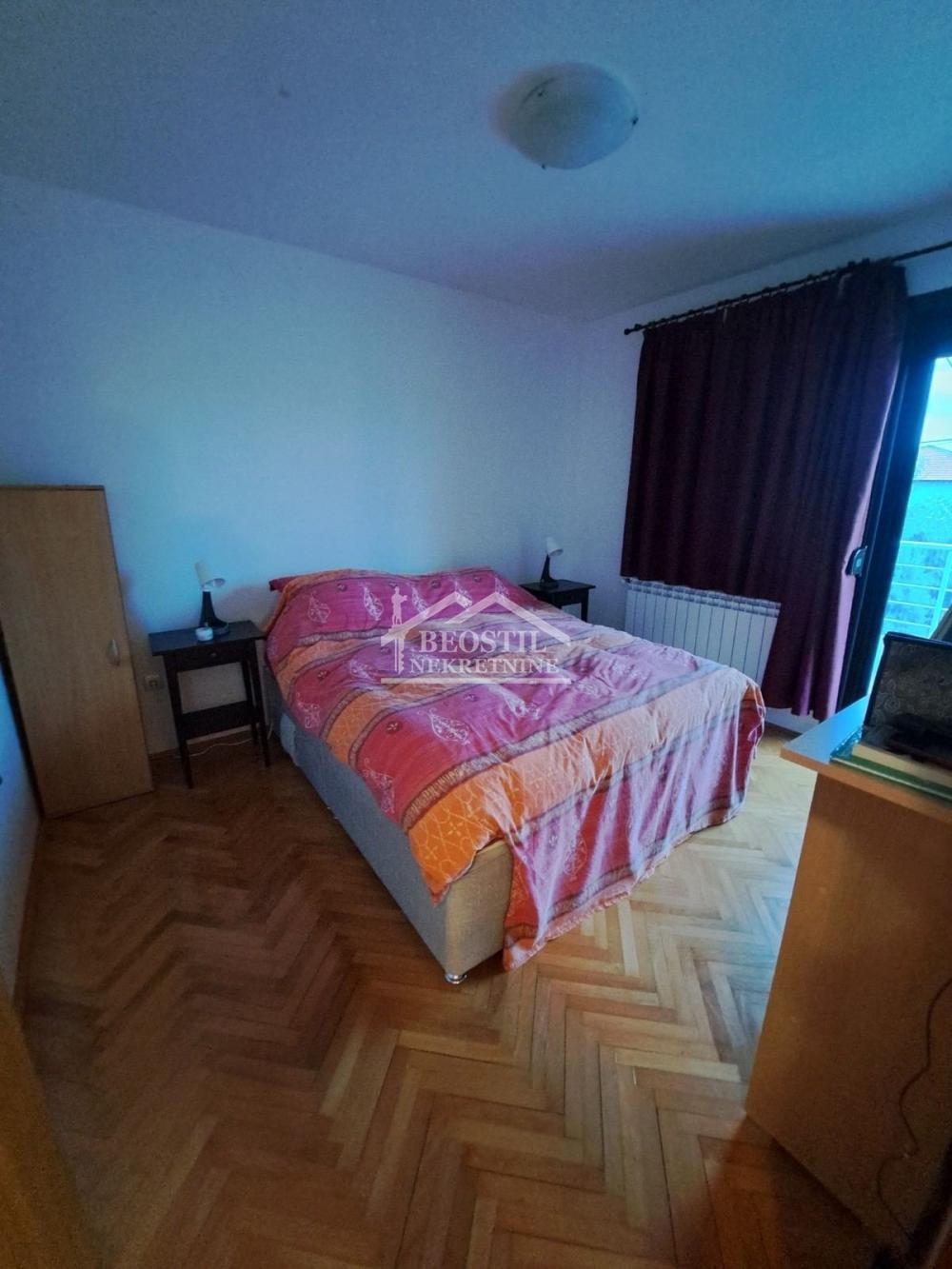 132025689_12_20260828150138 Kuća na prodaju, Vrčin, Beograd, 238m², 275.000 €