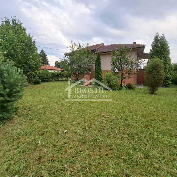 Kuća na prodaju, Vrčin, Beograd, 238m², 275.000 €