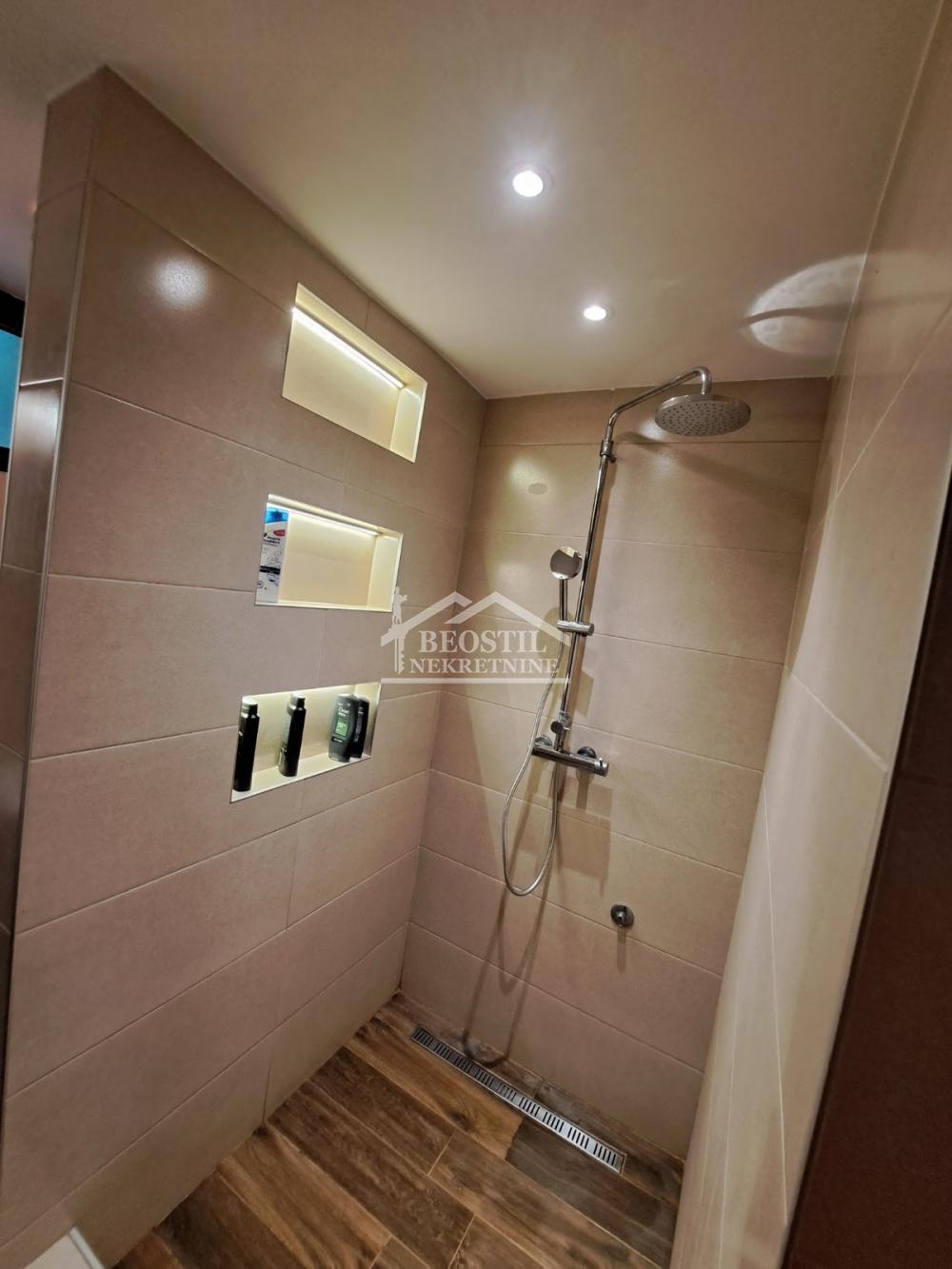 132025689_18_20260828150210 Kuća na prodaju, Vrčin, Beograd, 238m², 275.000 €