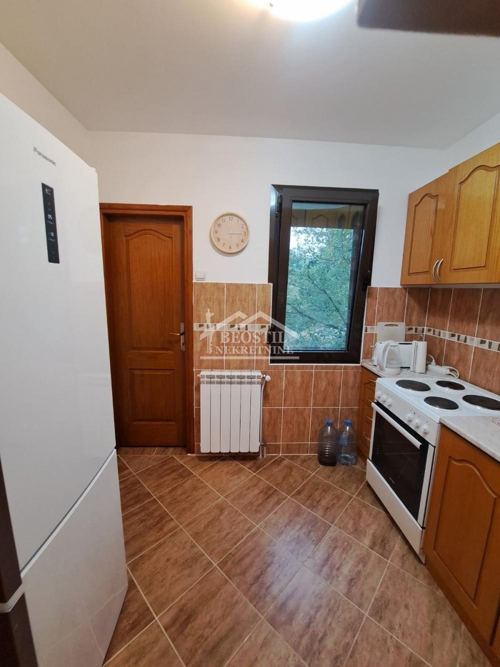 132025689_19_20260828150214 Kuća na prodaju, Vrčin, Beograd, 238m², 275.000 €