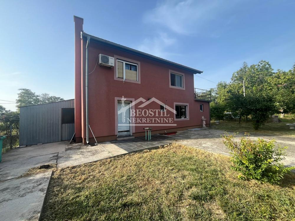 Kuća na prodaju, Jugovo, Smederevo, 156m², 129.000 €