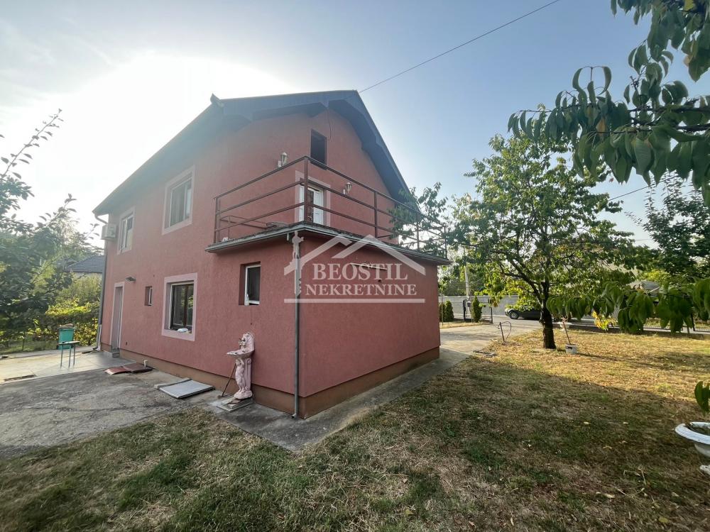 Kuća Prodaja Smederevo  156 m2