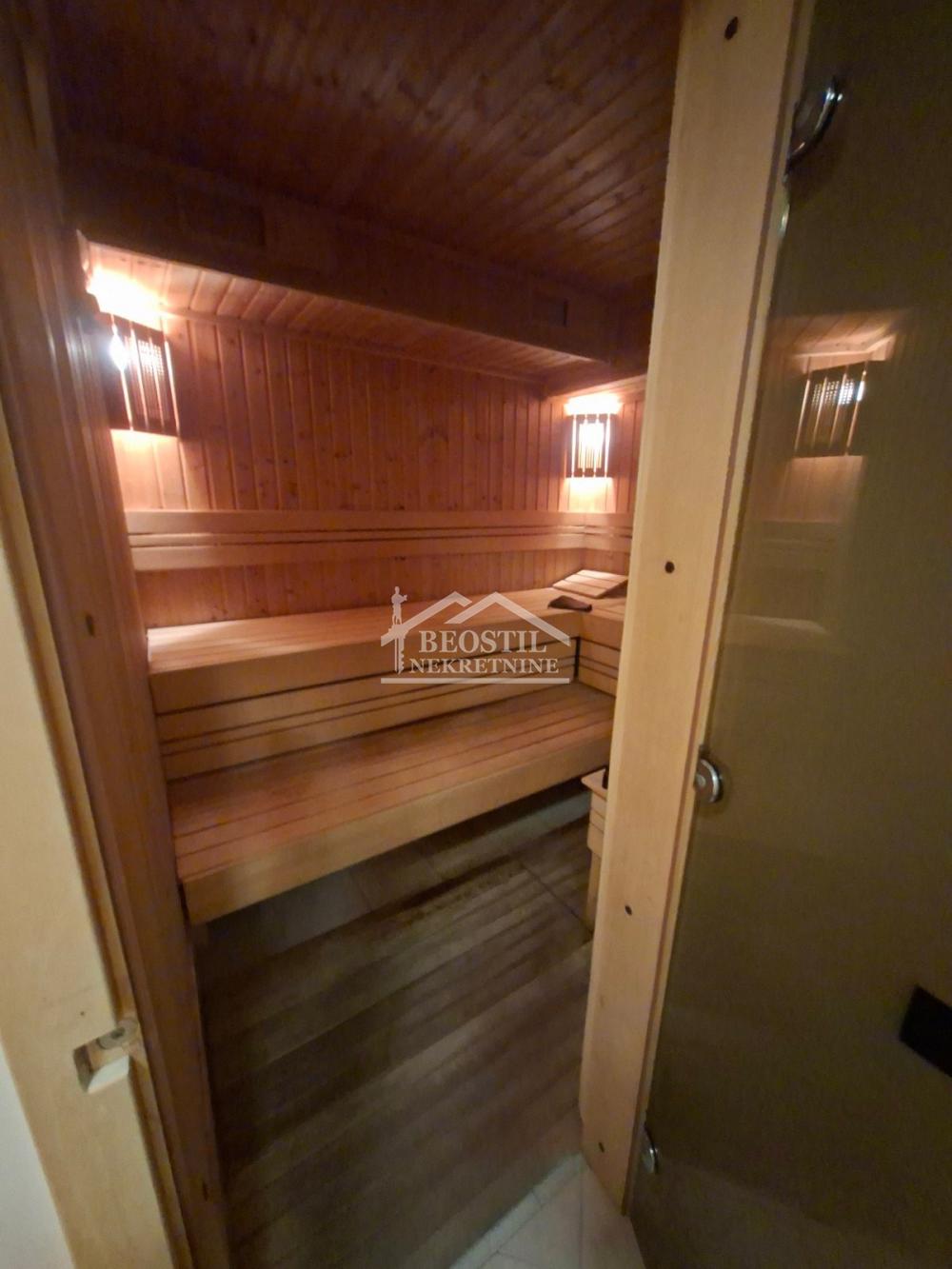 Kuća na prodaju, Bežanijska Kosa 1, Beograd, 335m², 1.000.000 €