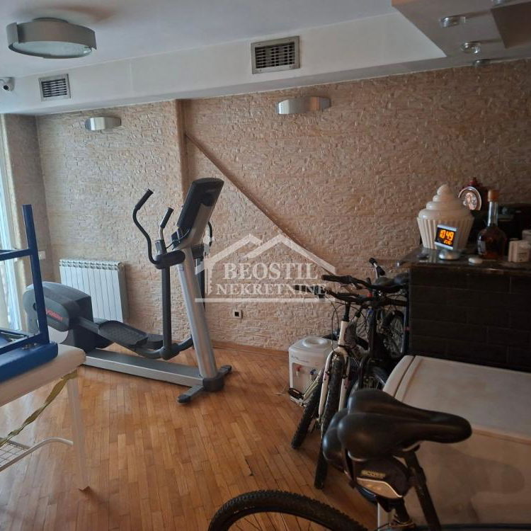 Kuća za izdavanje, Bežanijska Kosa 1, Beograd, 335m², 3.800 €/mes