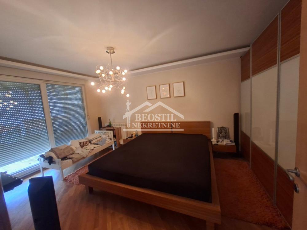 132025714_16_20260902111837 Kuća za izdavanje, Bežanijska Kosa 1, Beograd, 335m², 3.800 €/mes
