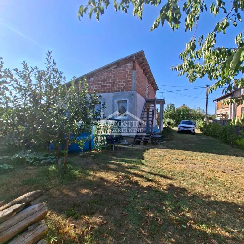 Kuća na prodaju, Ugrinovci, Beograd, 101m², 170.000 €
