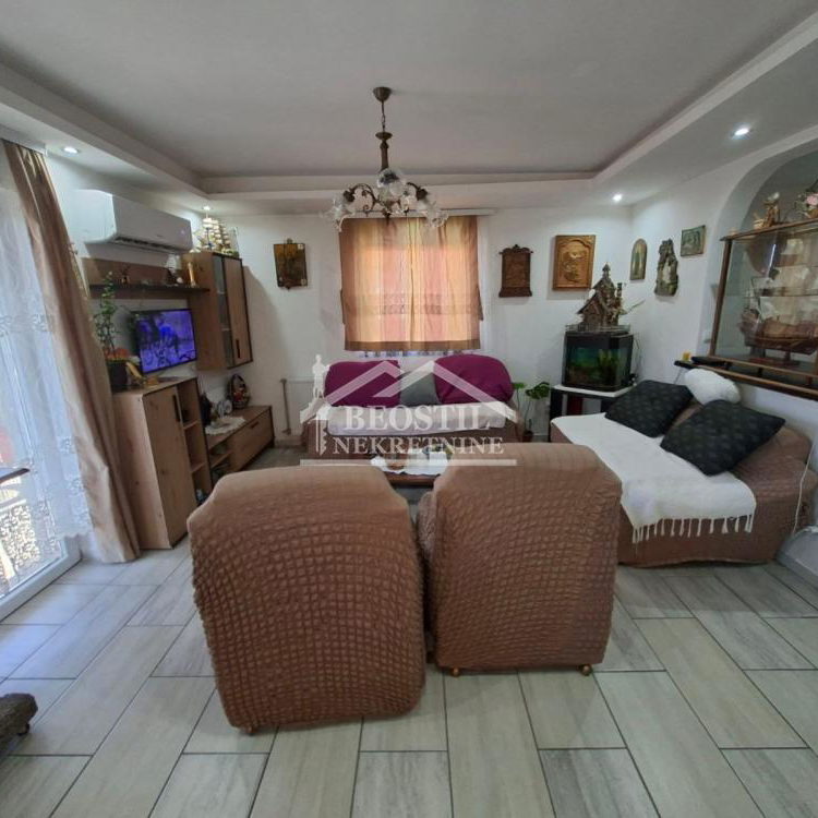 Kuća Prodaja Beograd Ugrinovci 101 m2