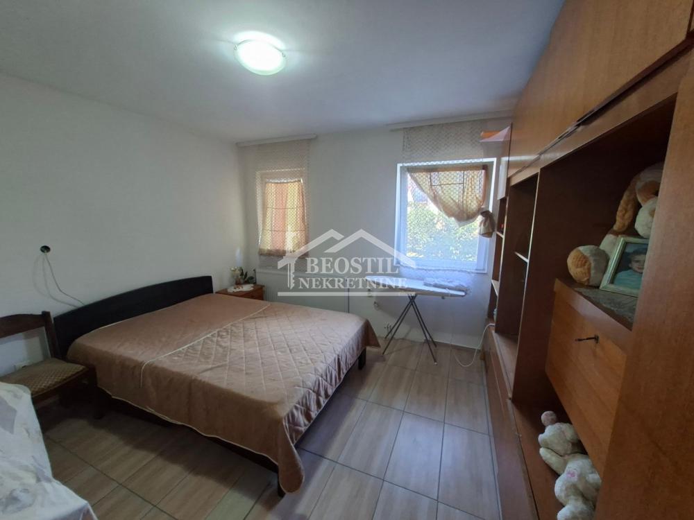 Kuća Prodaja Beograd Kuća Prodaja Beograd Ugrinovci 101 m2