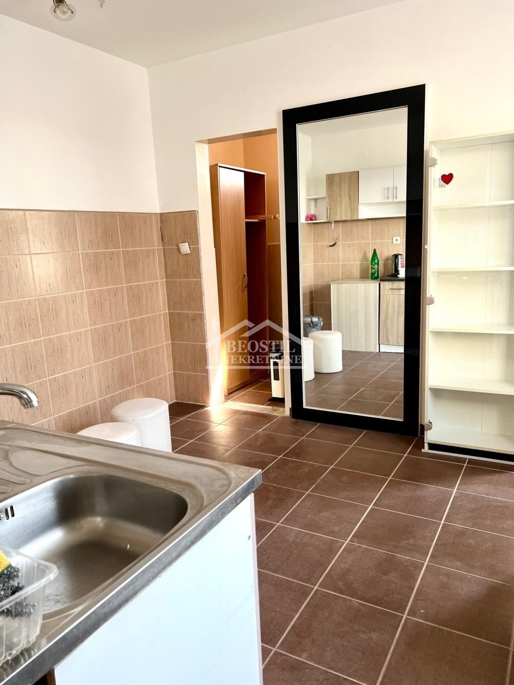 Stan Prodaja Beograd Vidikovac 74 m2