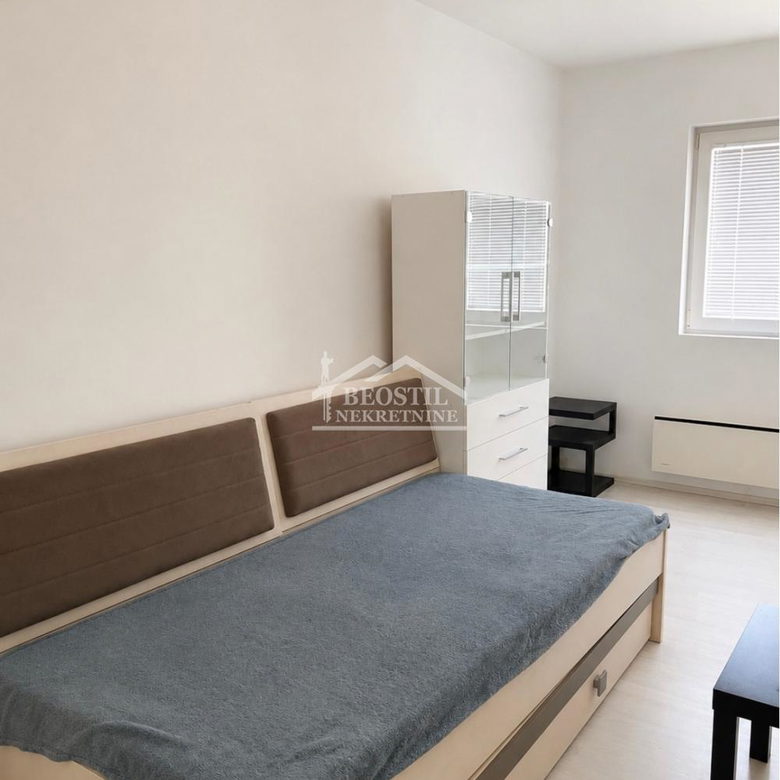 Stan Prodaja Beograd Vidikovac 74 m2