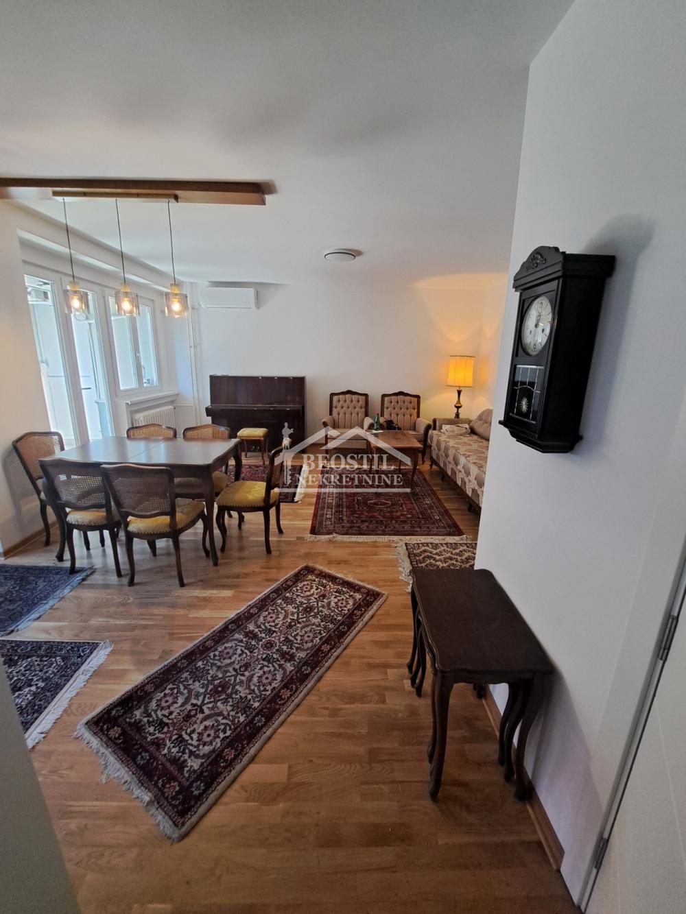 Stan Izdavanje Beograd Karađorđev Trg 65 m2