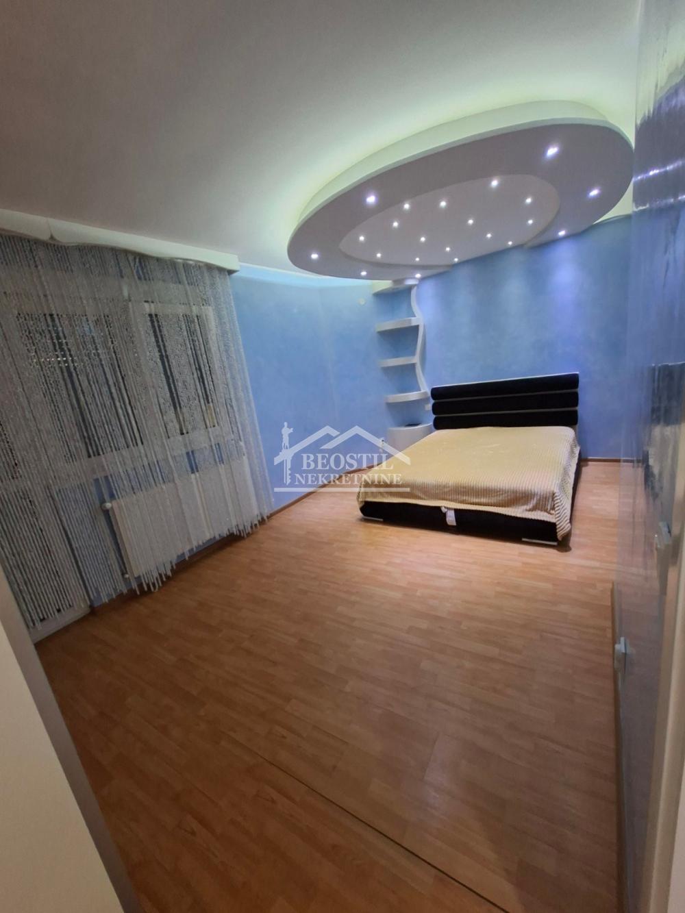 Kuća na prodaju, Altina, Beograd, 417m², 620.000 €
