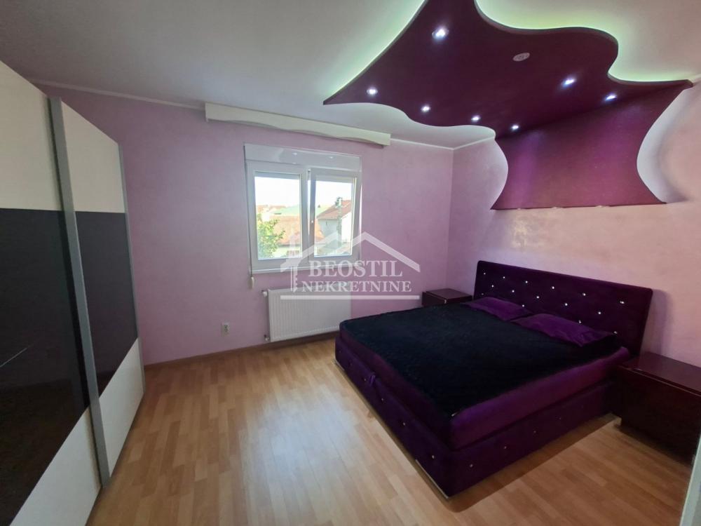 Kuća na prodaju, Altina, Beograd, 417m², 620.000 €