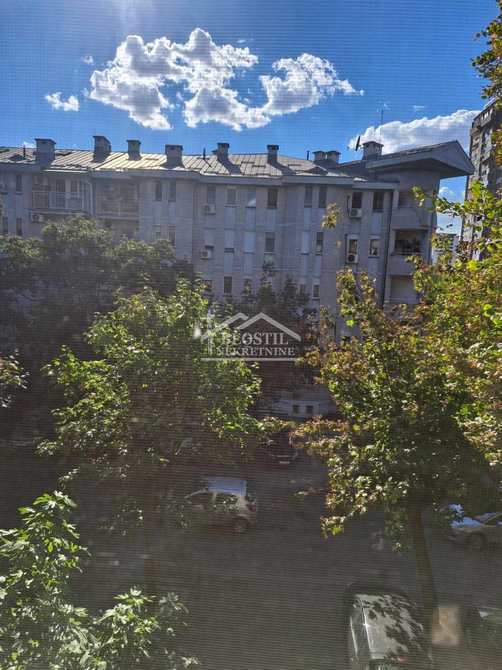 Dvosoban stan za izdavanje, Hotel YU, Beograd, 67m², 700 €/mes