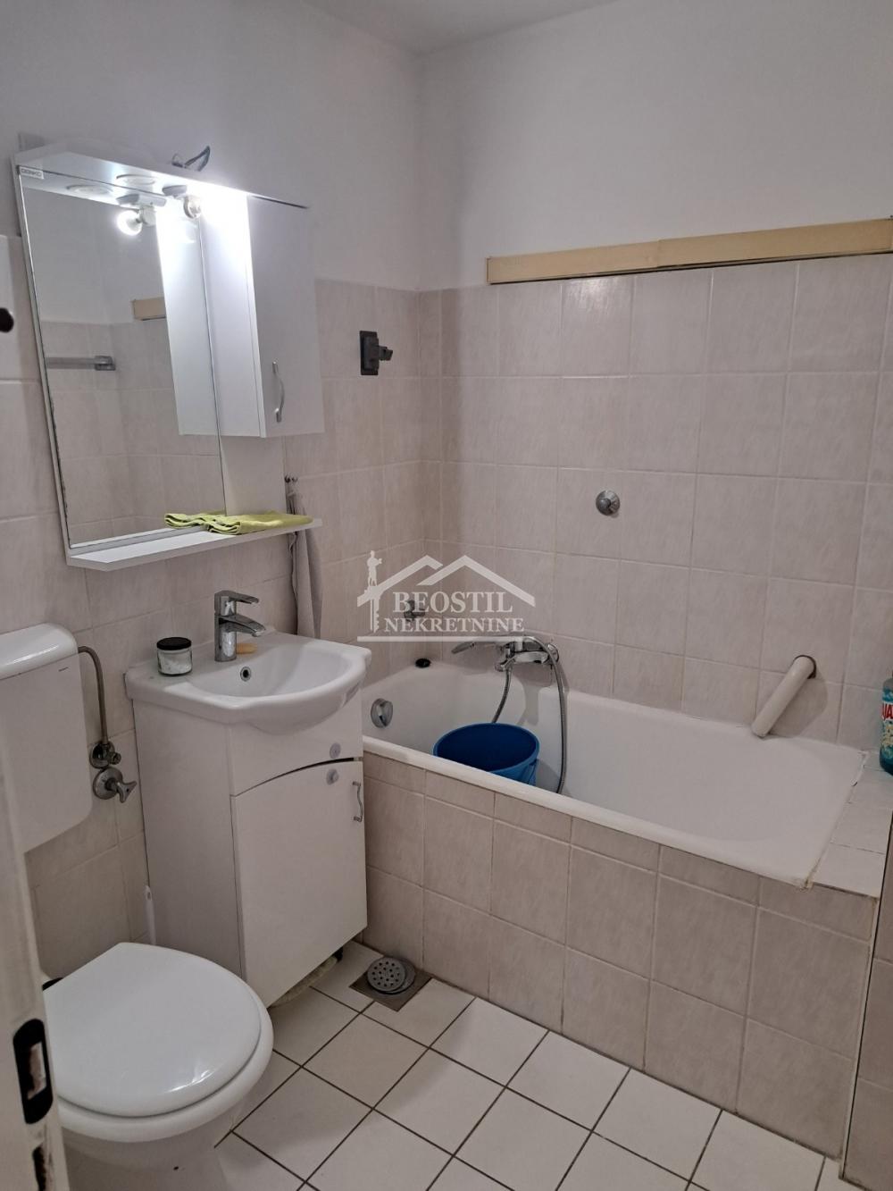 Stan Izdavanje Beograd Hotel YU 67 m2