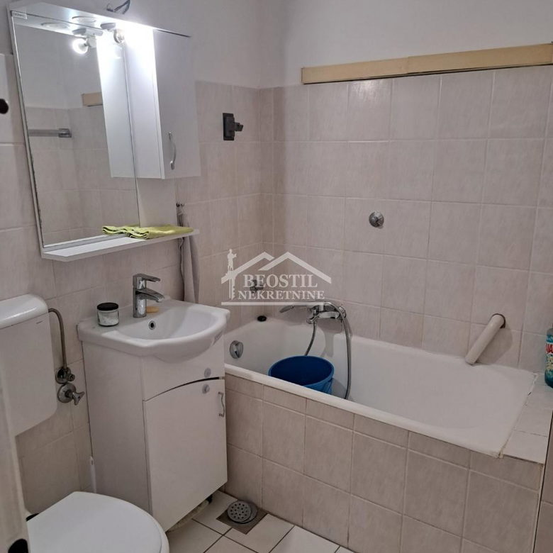 Stan Izdavanje Beograd Hotel YU 67 m2