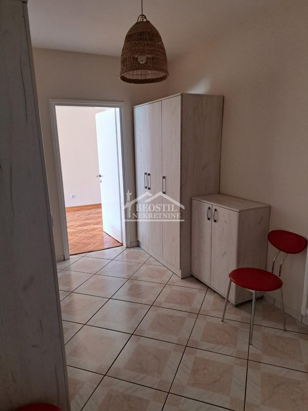 Stan Izdavanje Beograd Hotel YU 67 m2