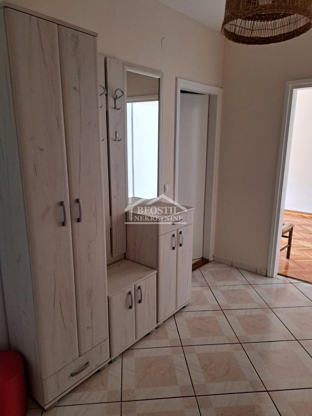 Stan Izdavanje Beograd Hotel YU 67 m2