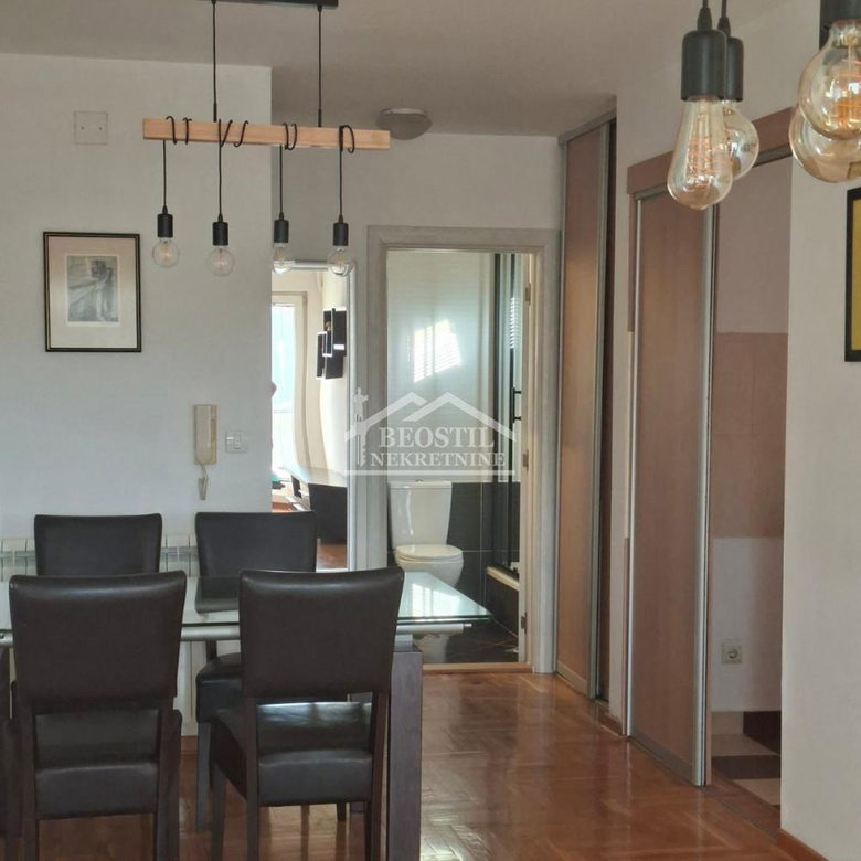 Stan Prodaja Beograd Kluz 42 m2