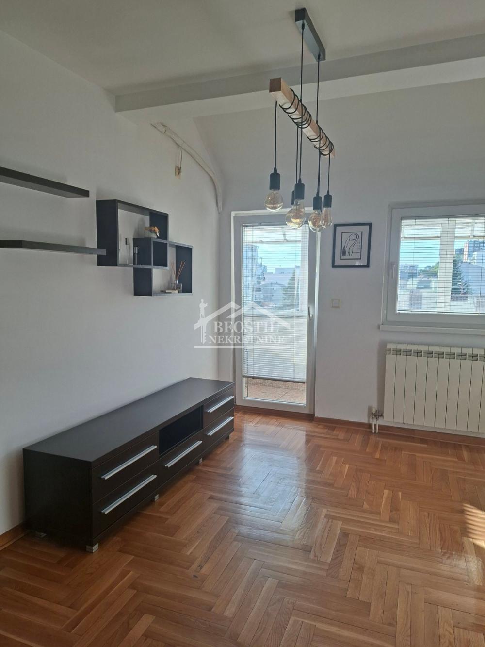 Dvosoban stan na prodaju, Kluz, Beograd, 42m², 160.000 €