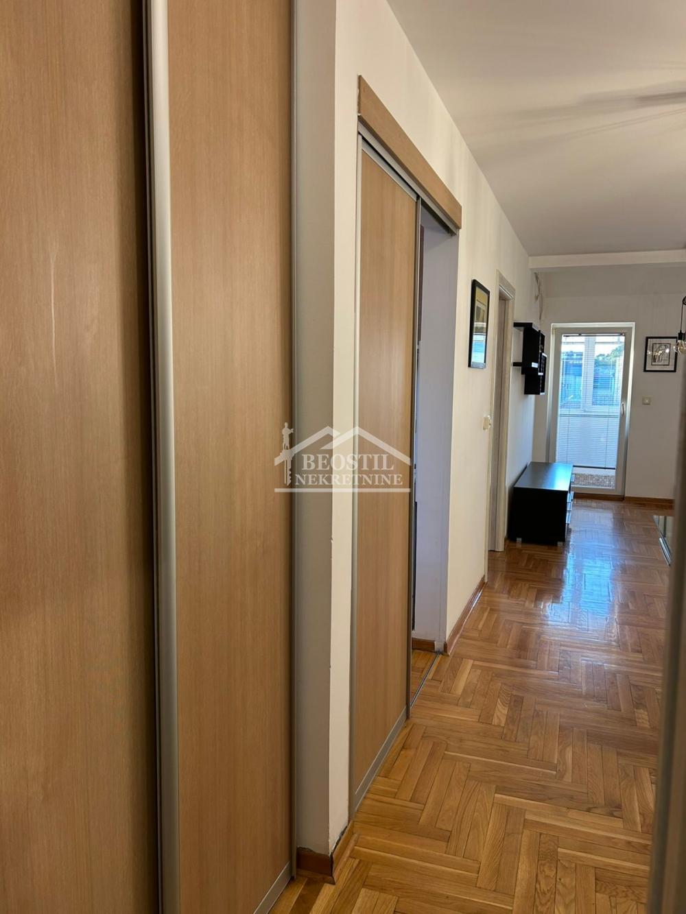 Stan Prodaja Beograd Kluz 42 m2