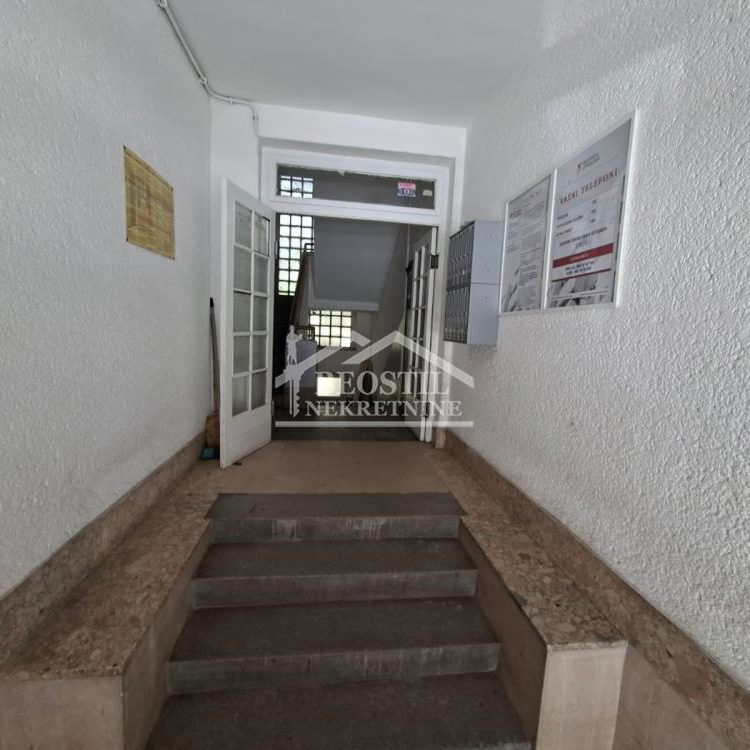 Dvoiposoban stan za izdavanje, Beograd Centar, Beograd, 49m², 700 €/mes