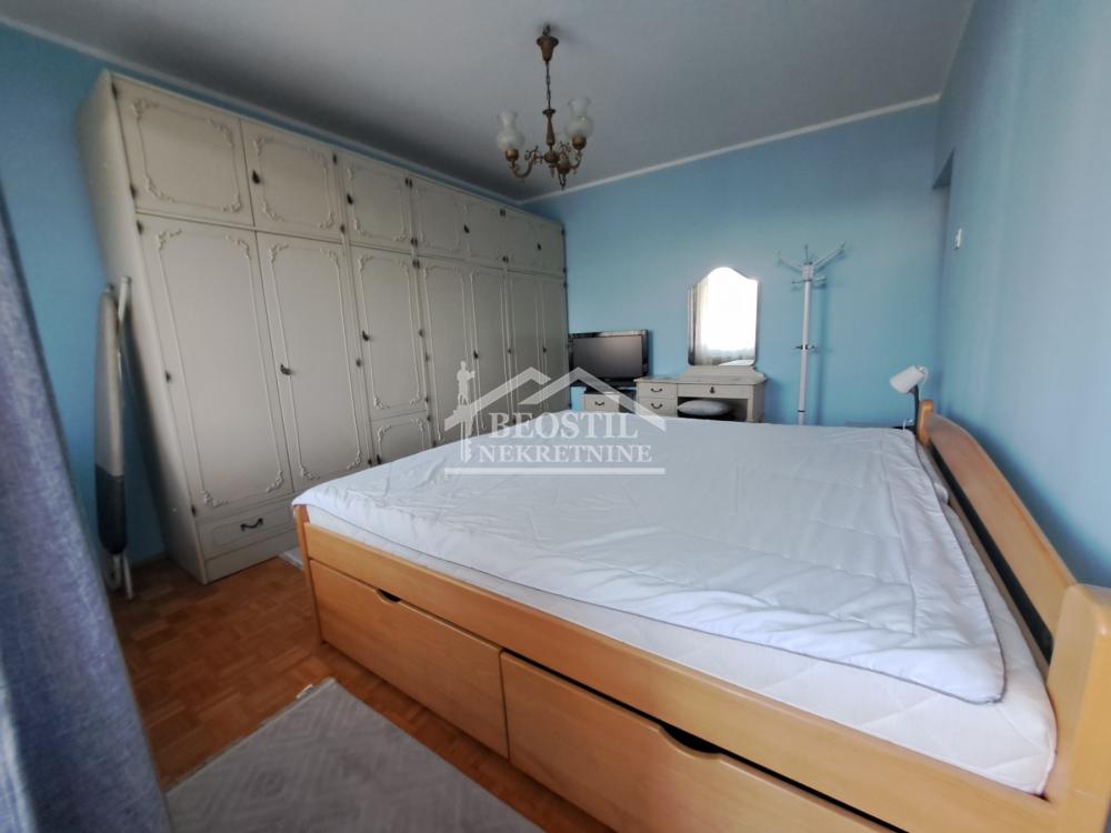 Dvosoban stan za izdavanje, Konjarnik, Beograd, 63m², 550 €/mes