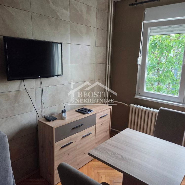 Stan Prodaja Beograd  80 m2