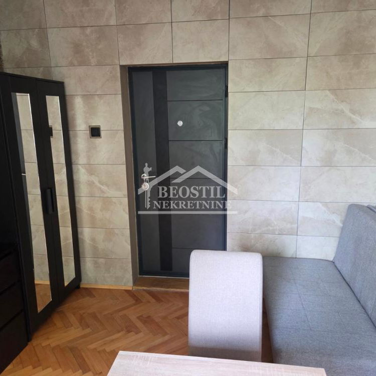 Stan Prodaja Beograd  80 m2