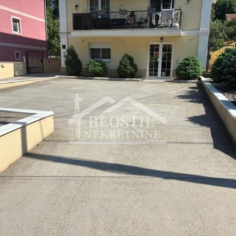 Lokal Prodaja Smederevo  93 m2