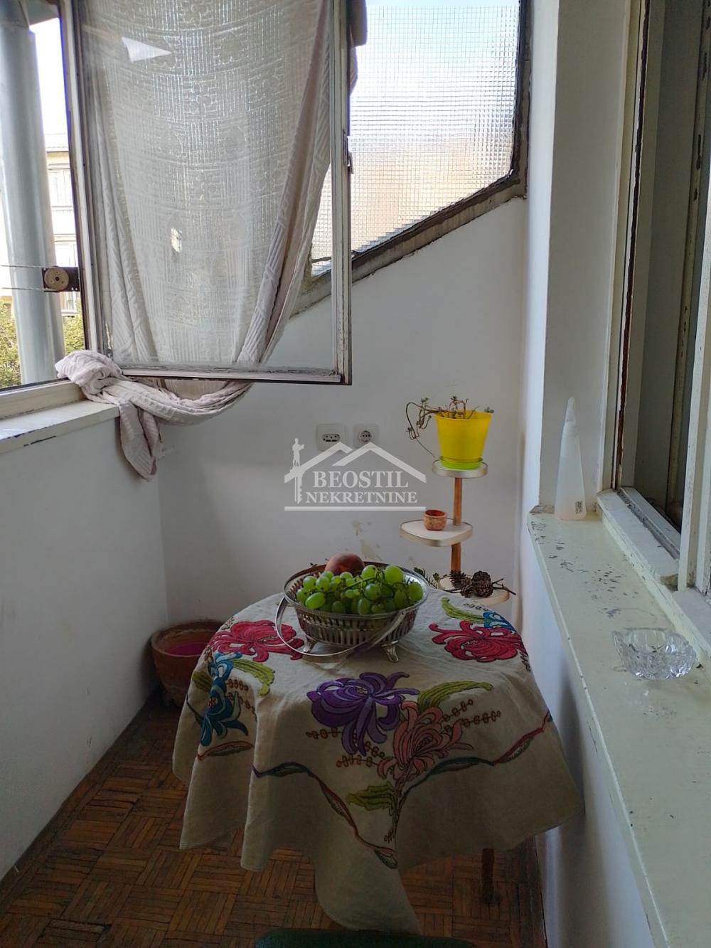 Stan Prodaja Beograd Stan Prodaja Beograd Pravni Fakultet - Vračar 111 m2