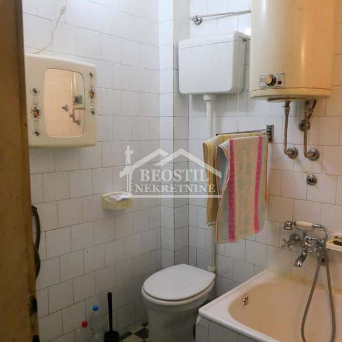 Stan Prodaja Beograd Pravni Fakultet - Vračar 111 m2