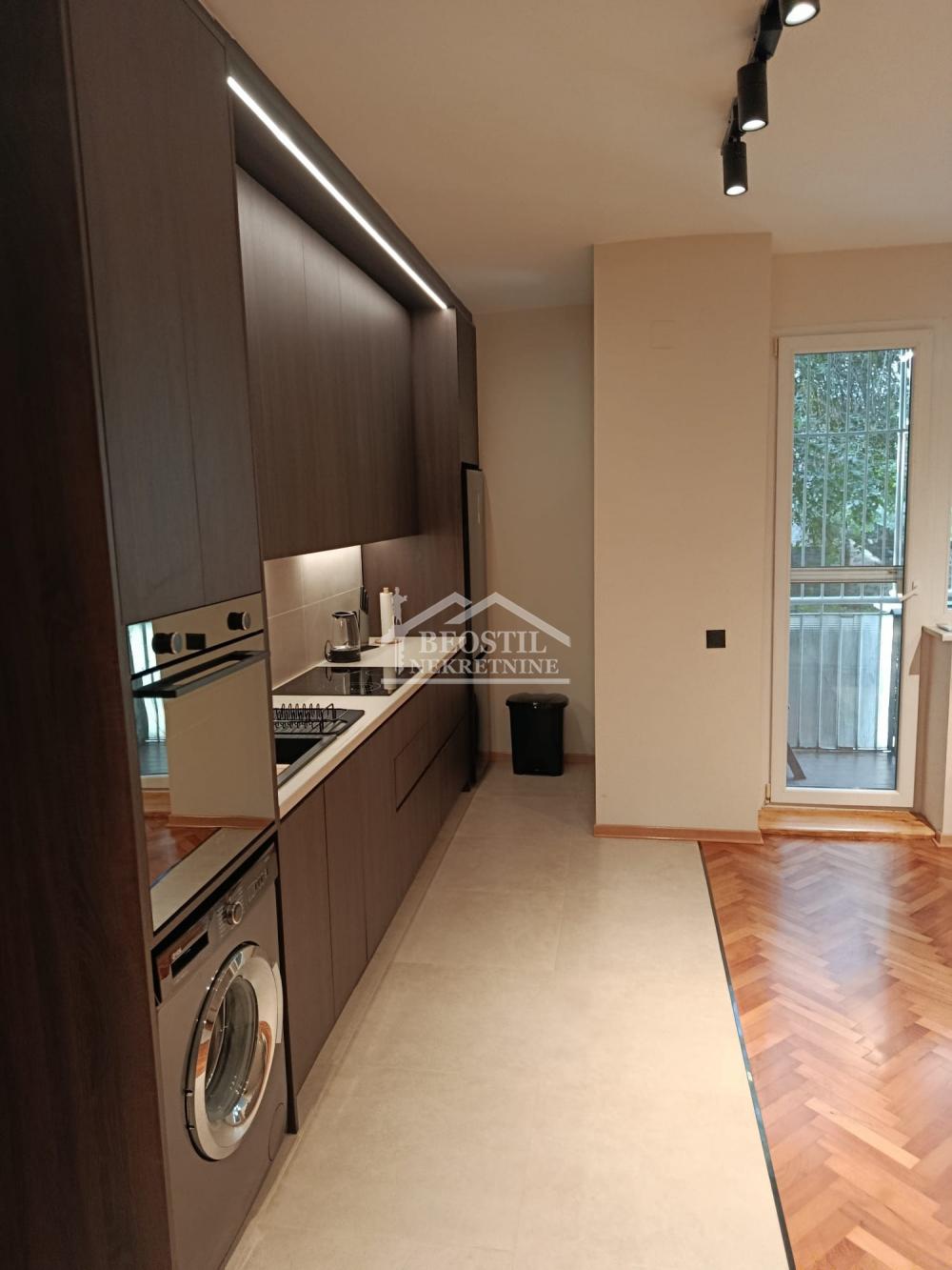 Stan Prodaja Beograd Dorćol 77 m2