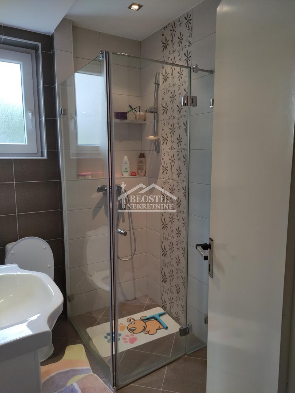 Kuća Prodaja Beograd Grocka (mesto) 152 m2