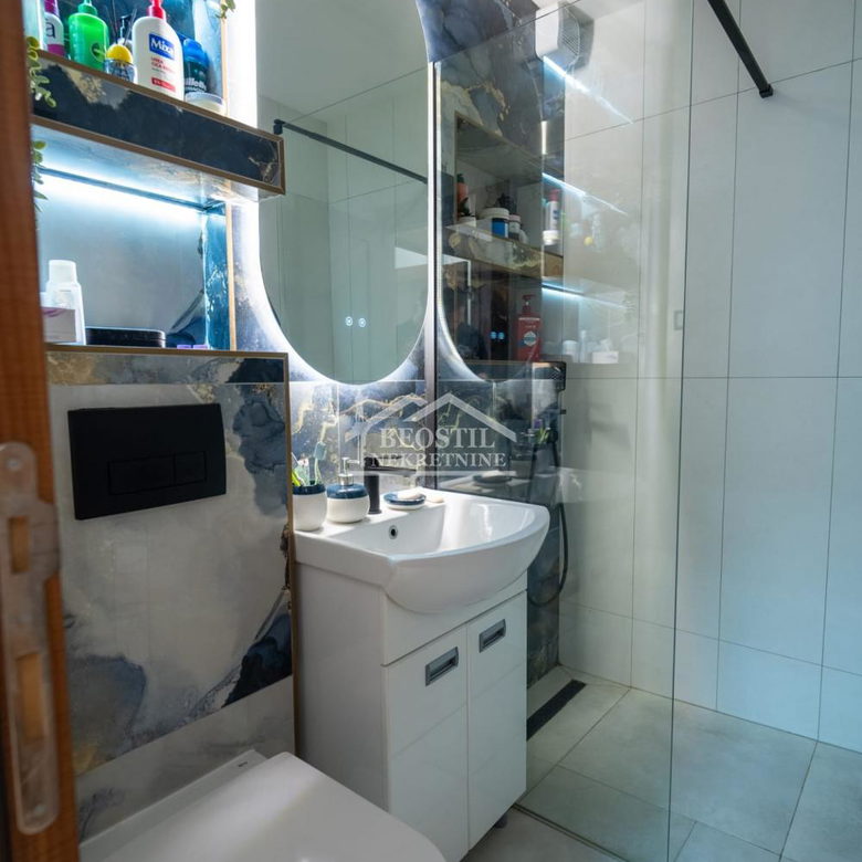 Troiposoban stan na prodaju, Stari Košutnjak, Beograd, 92m², 279.000 €