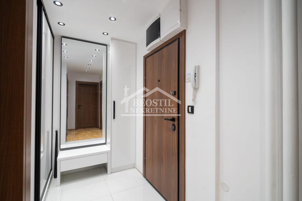 Troiposoban stan na prodaju, Stari Košutnjak, Beograd, 92m², 279.000 €