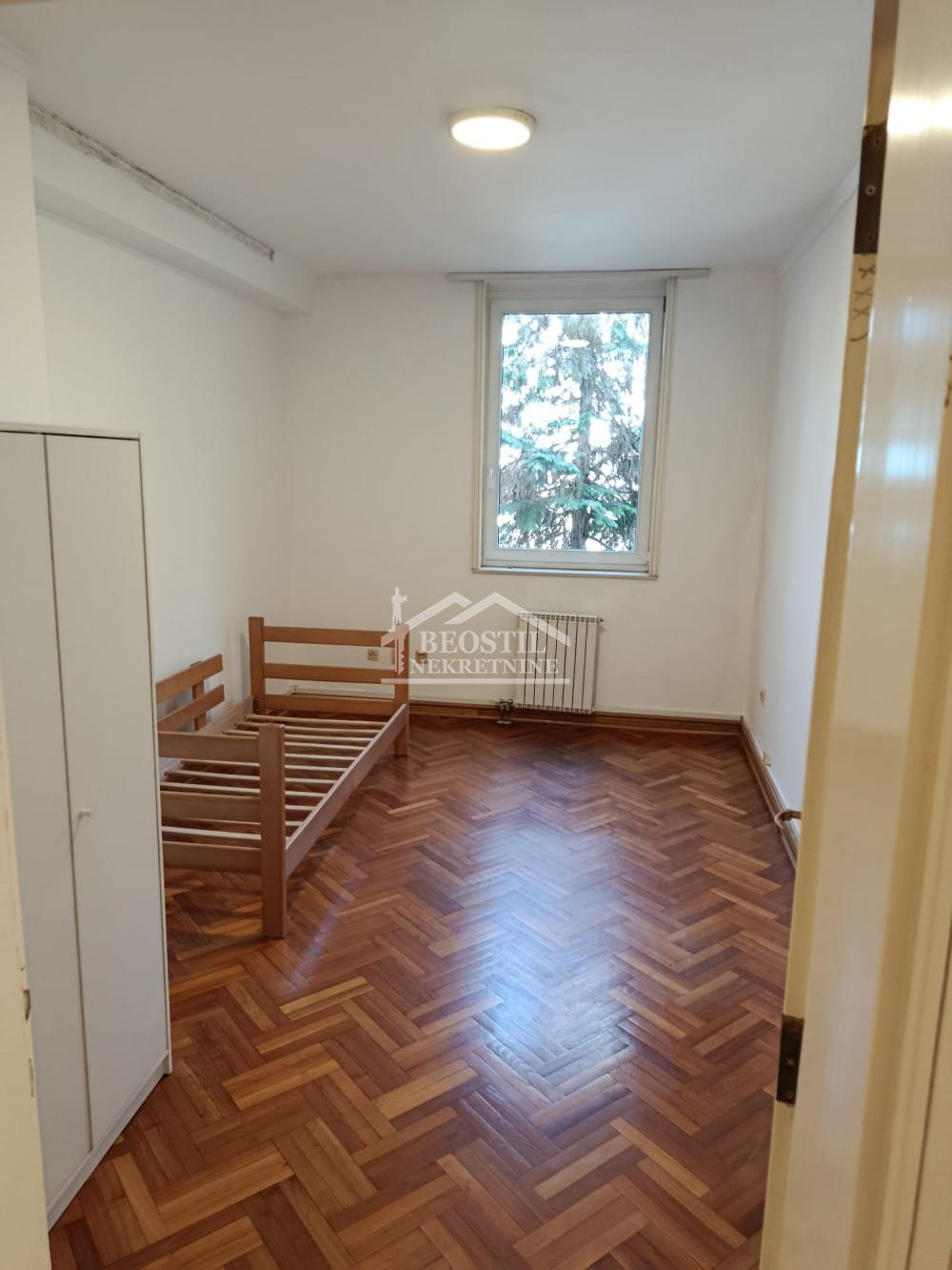132025796_14_20260914093919 Četvorosoban stan za izdavanje, FON, Beograd, 161m², 1.400 €/mes